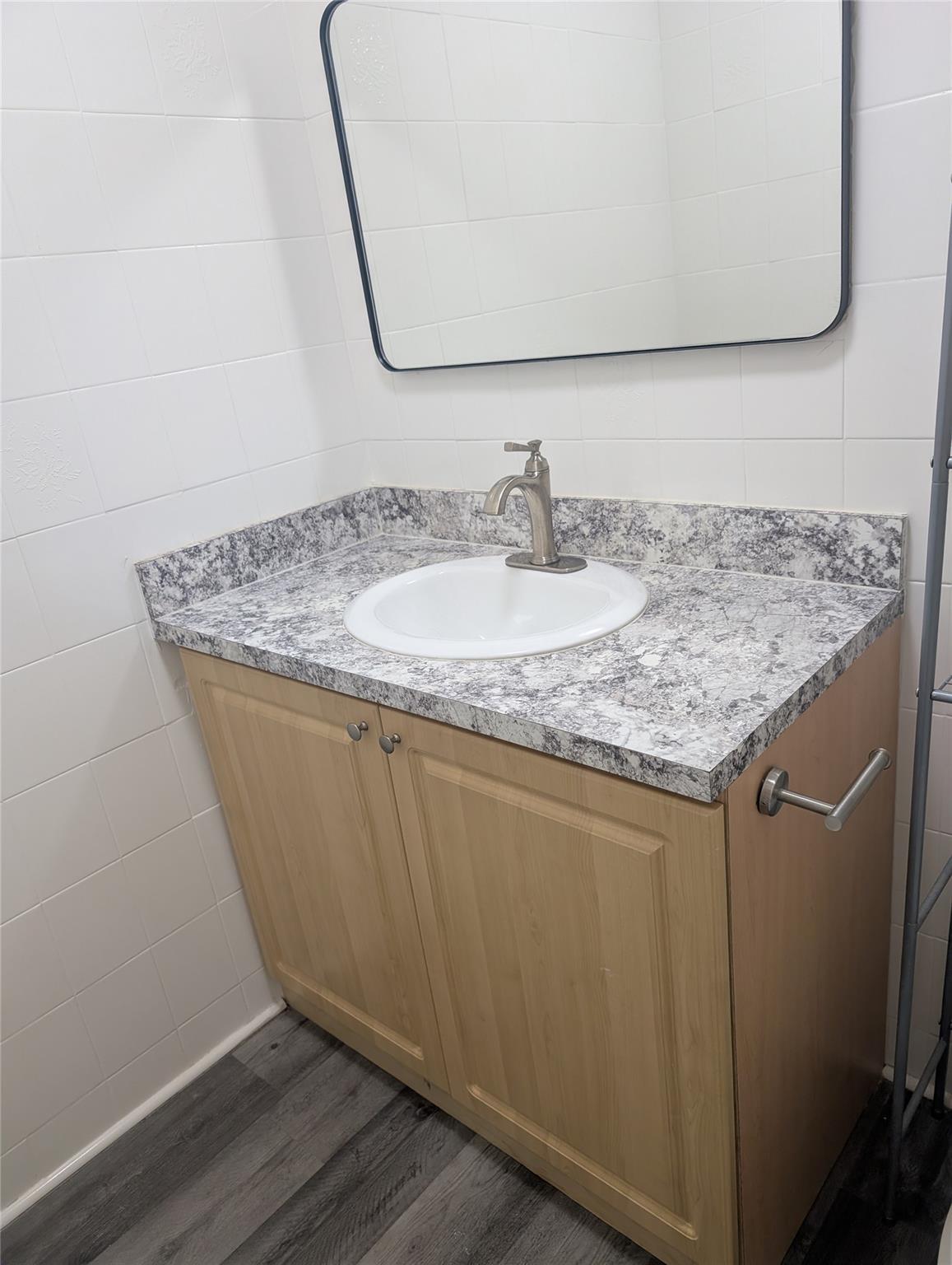 LUSH APARTMENTS - Residential Lease