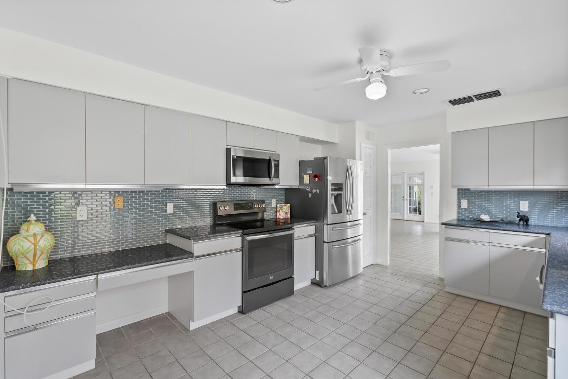 MARTIN DOWNS PLAT NO 20 (AKA MONARCH COUNTRY CLUB) - Residential