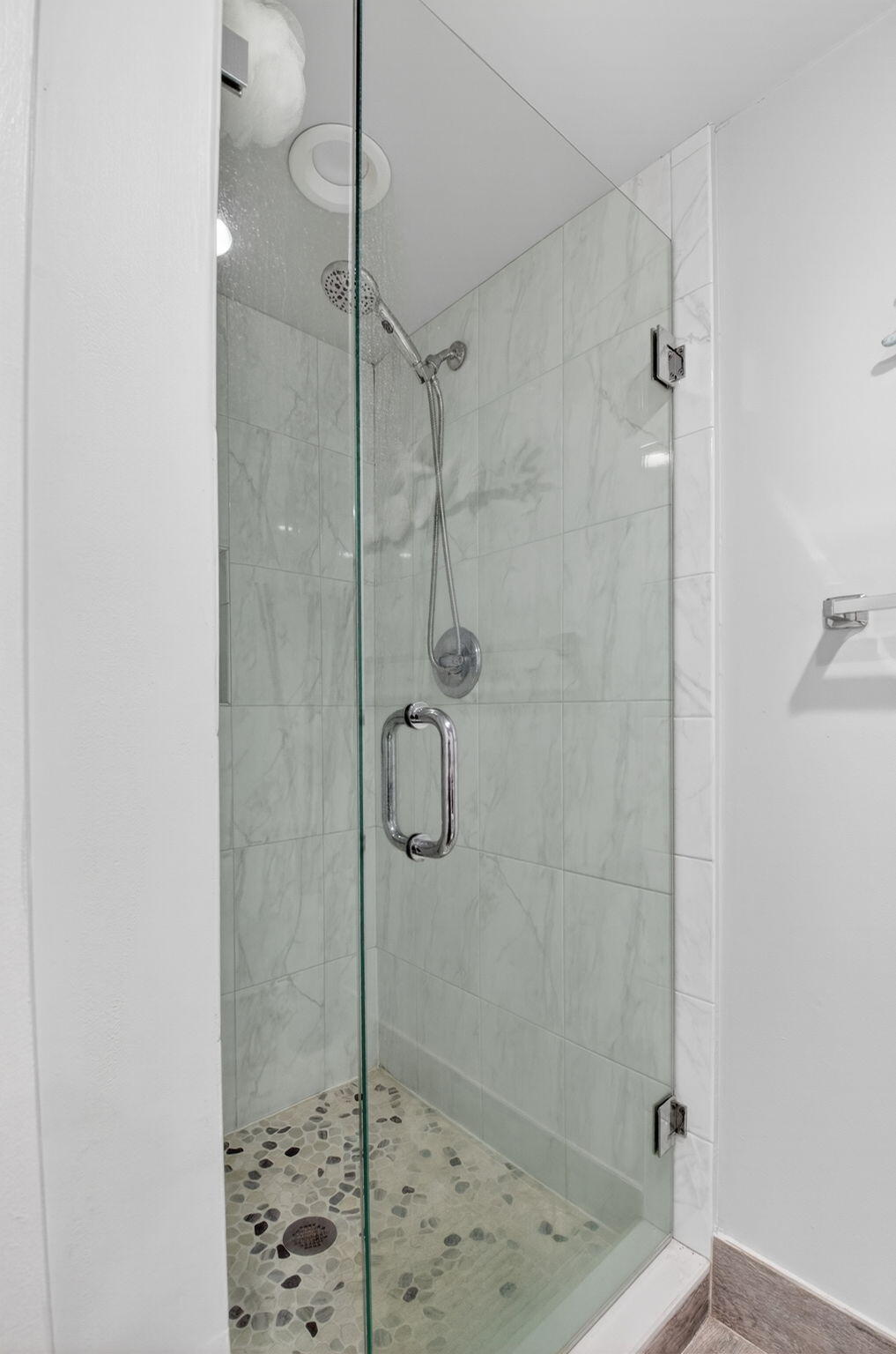 KINGS POINT - Residential