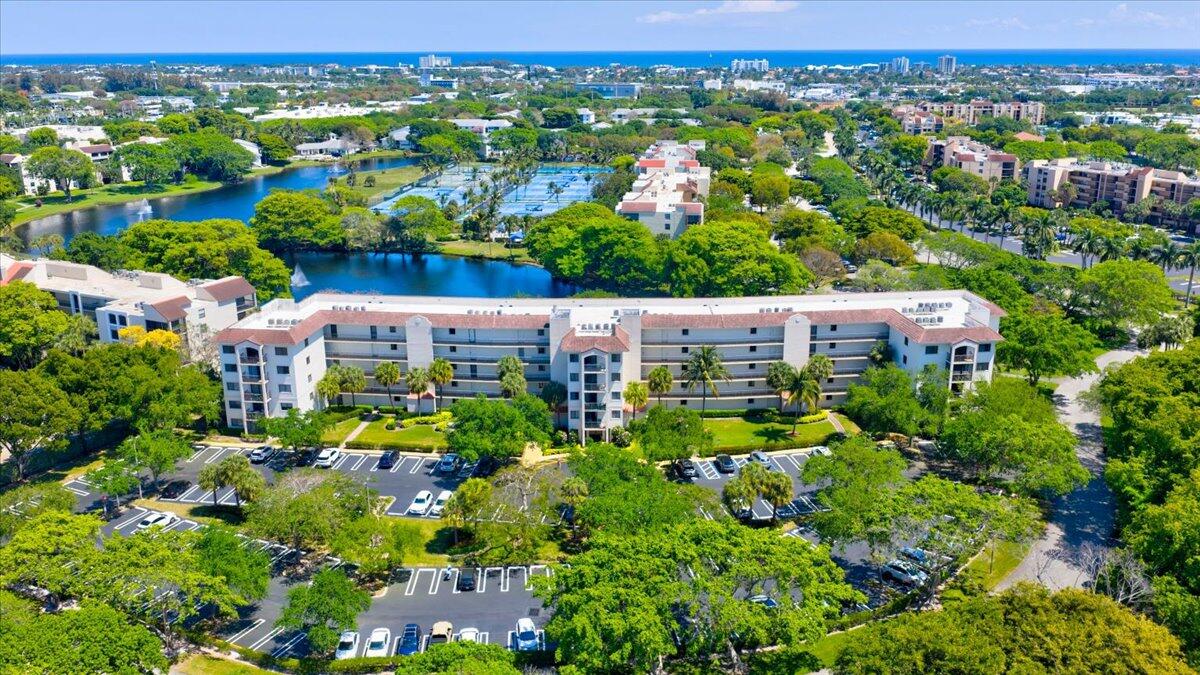 ST TROPEZ CONDO - Residential