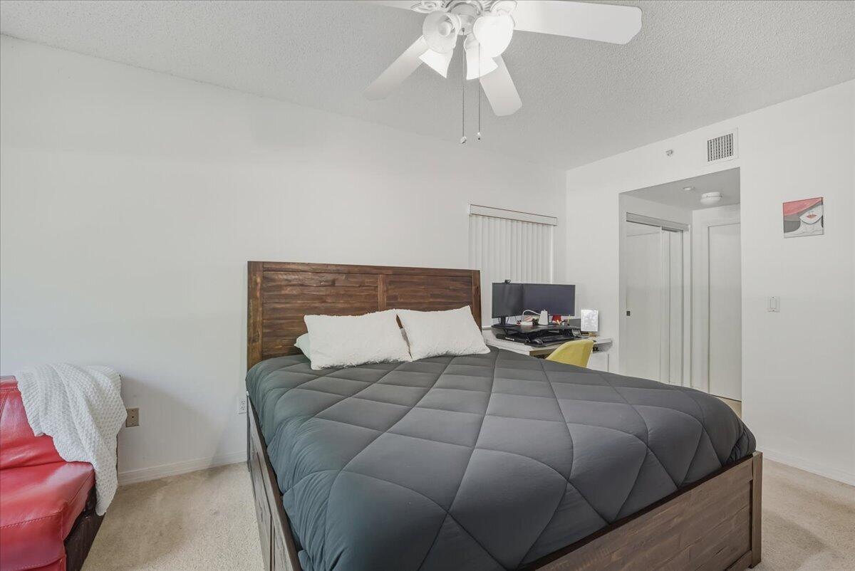 ST TROPEZ CONDO - Residential