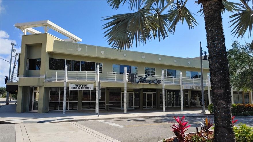 Great location and office space.
900 sqft office with 4 oversized rooms. 3 with windows and 1 entry/work area.
Great window line with lots of natural light. Rent includes the CAM.
On Atlantic Blvd walking distance to many restaurants and businesses.
Easy Access just east of US1 and close to I95