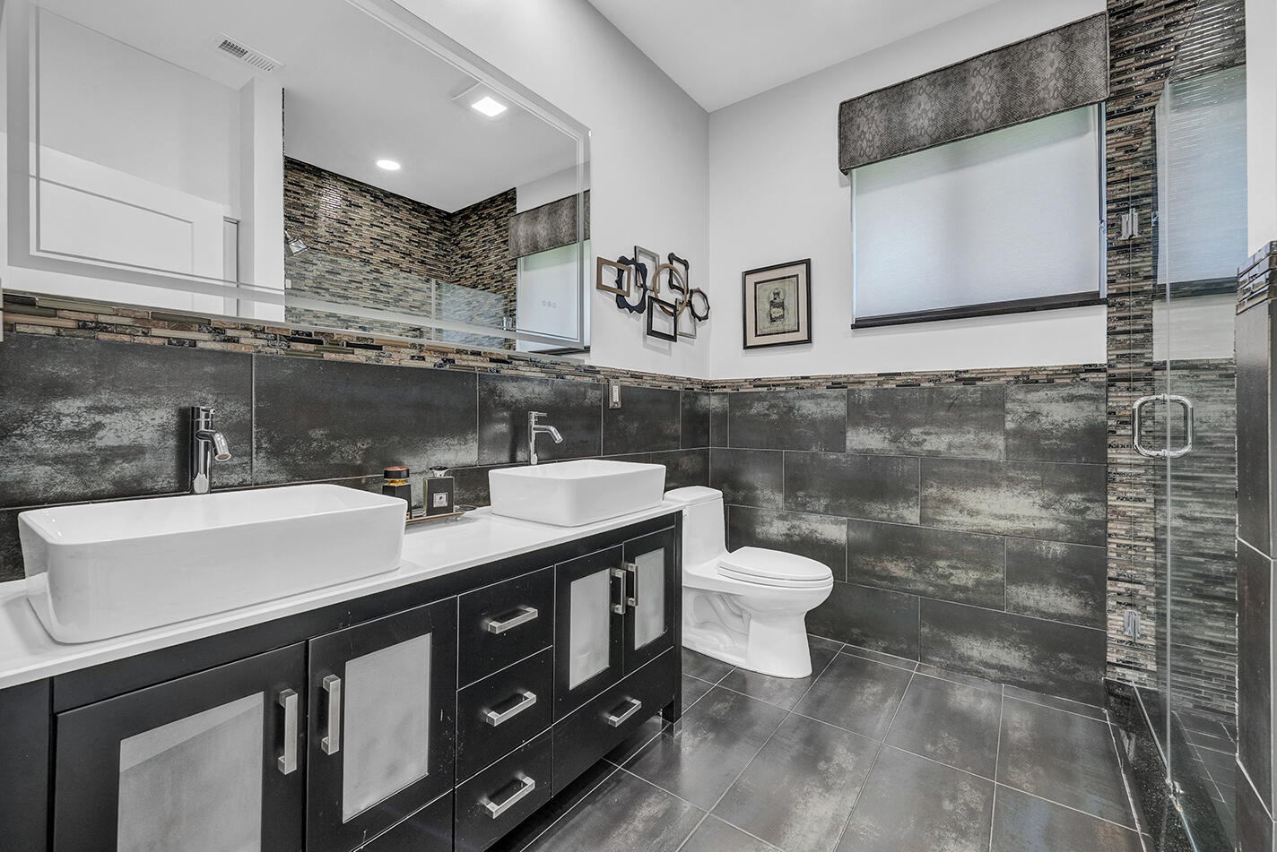 MEADOW RUN WEST - Residential