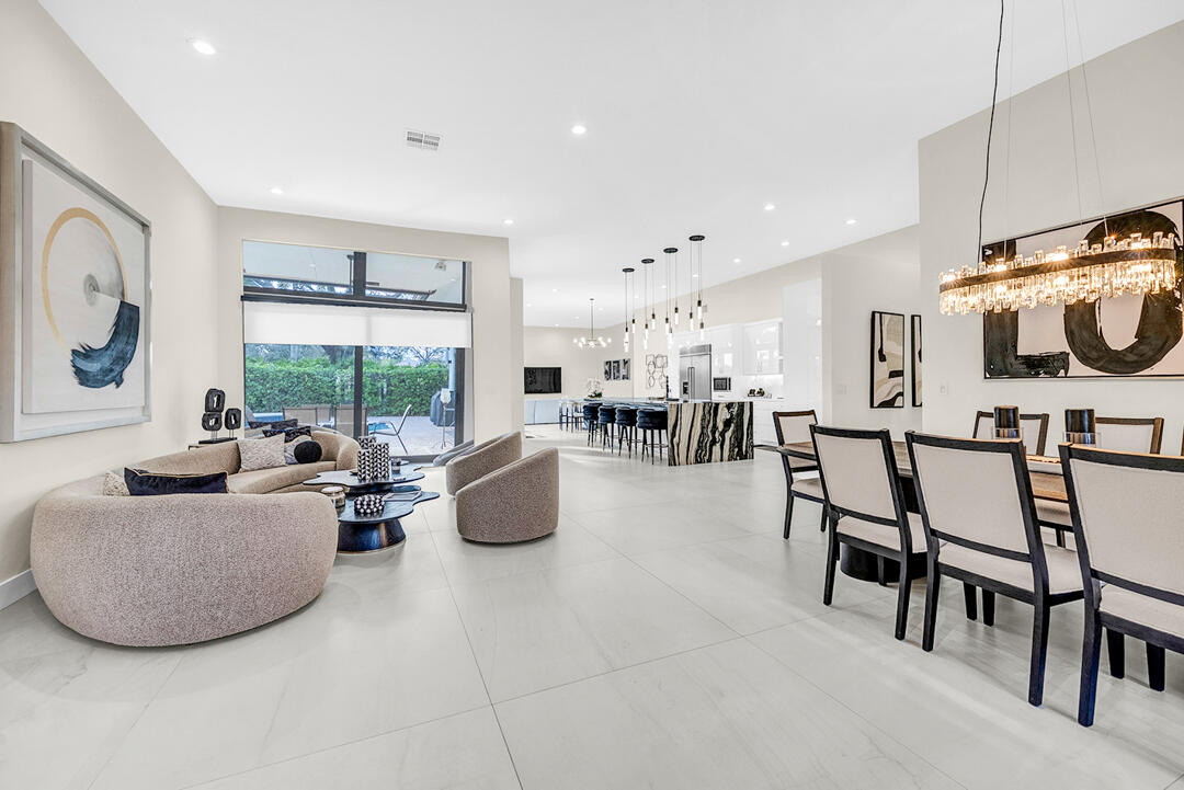 MEADOW RUN WEST - Residential