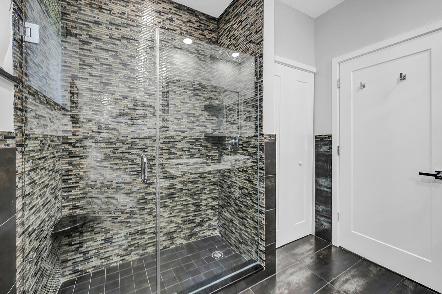 MEADOW RUN WEST - Residential