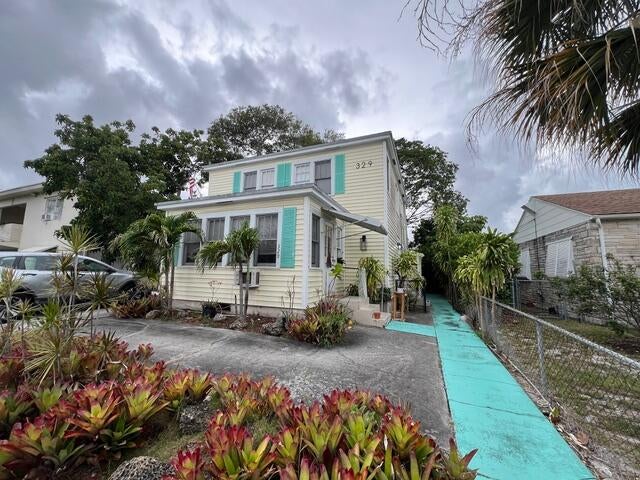 329 N K Street 1