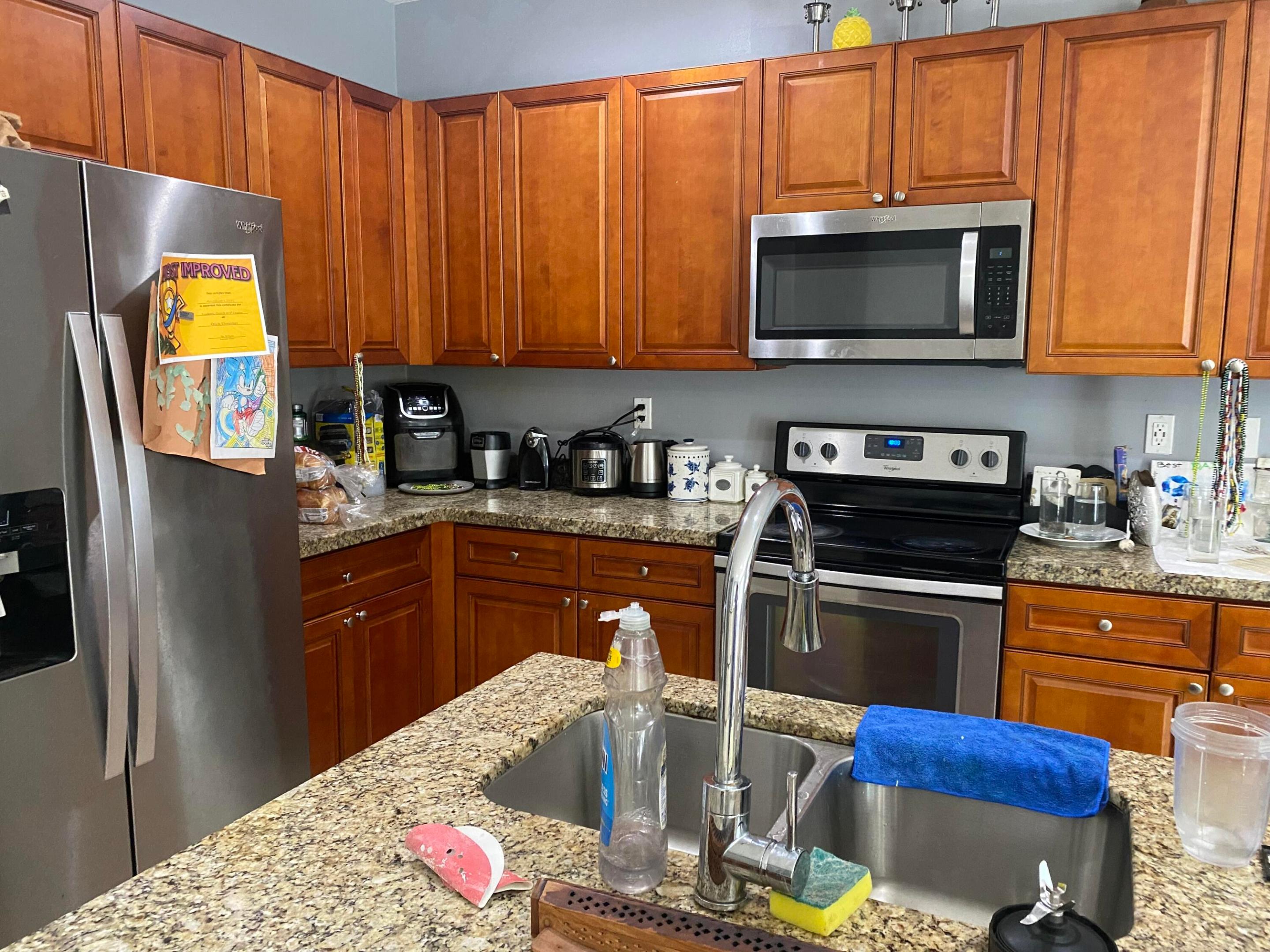4407 NW 48th Terrace