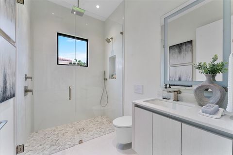 Tiny photo for 1607 SE 14th Street, Fort Lauderdale, FL 33316 (MLS # B26050696)