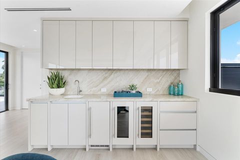 Tiny photo for 1607 SE 14th Street, Fort Lauderdale, FL 33316 (MLS # B26050696)