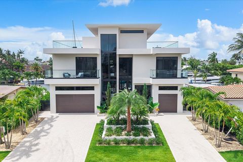 Photo of 1607 SE 14th Street, Fort Lauderdale, FL 33316 (MLS # B26050696)