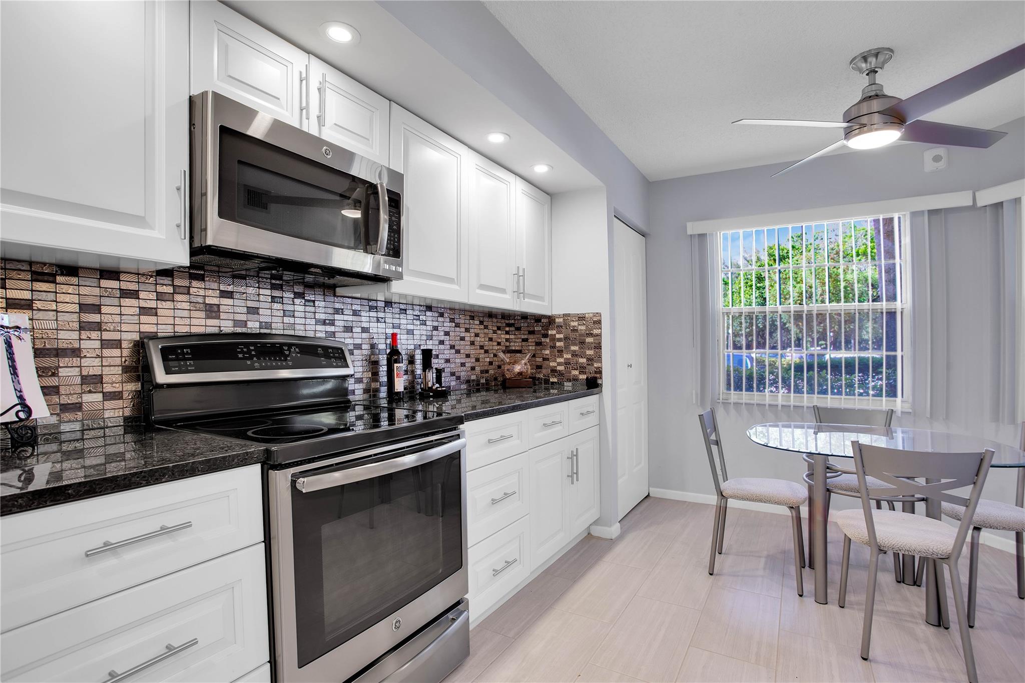 1702 Andros Isle E1
