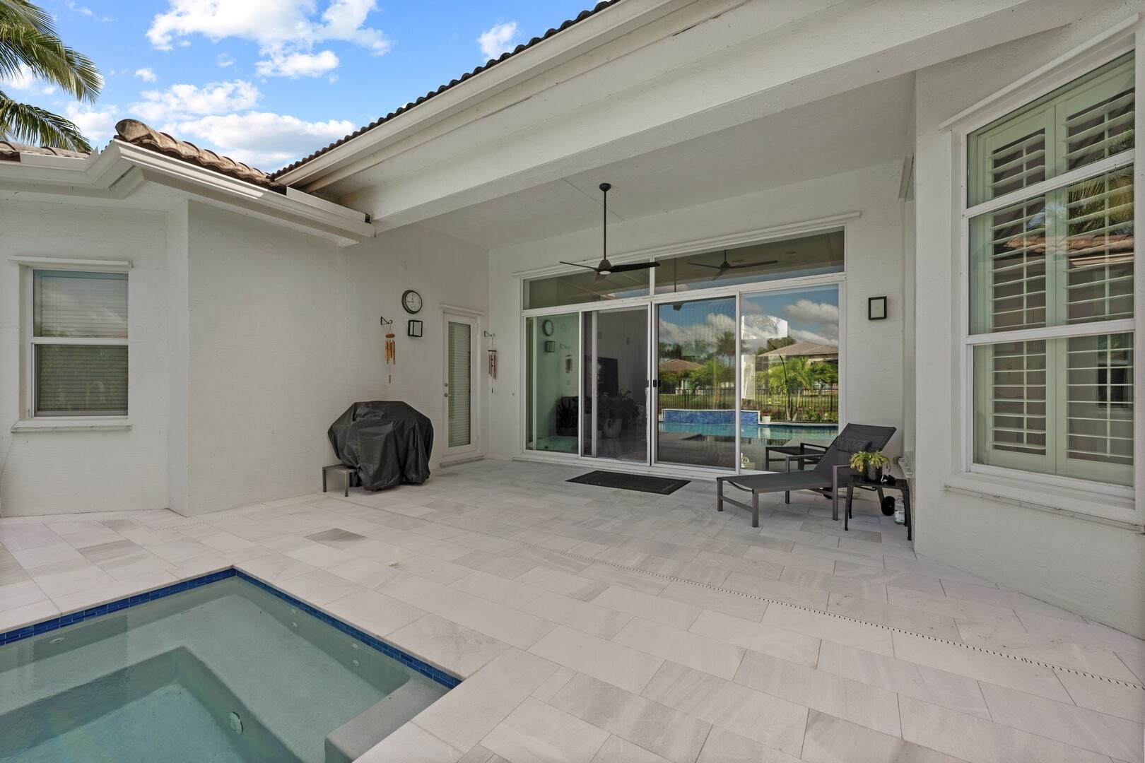 CANYON SPRINGS - Residential