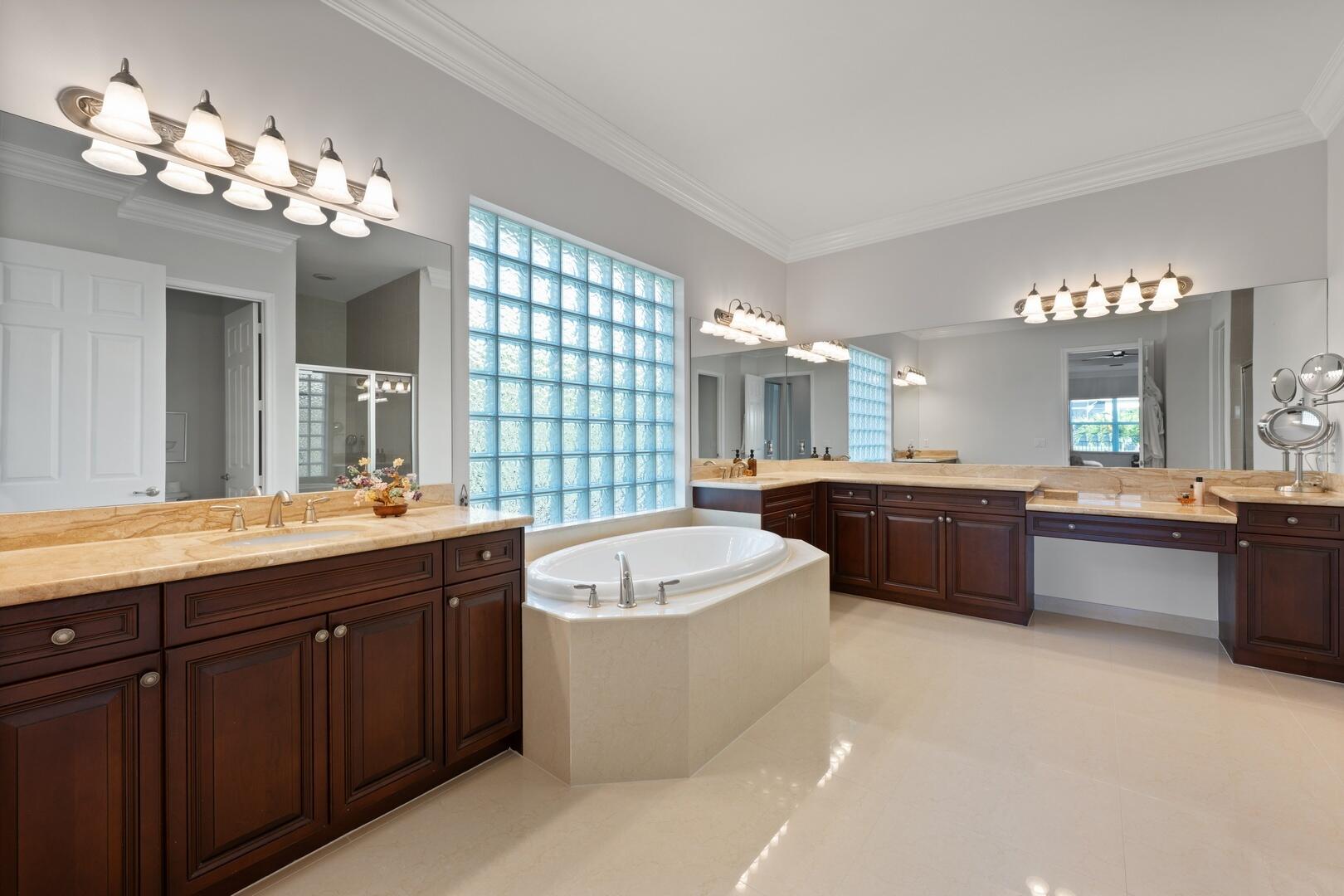 CANYON SPRINGS - Residential