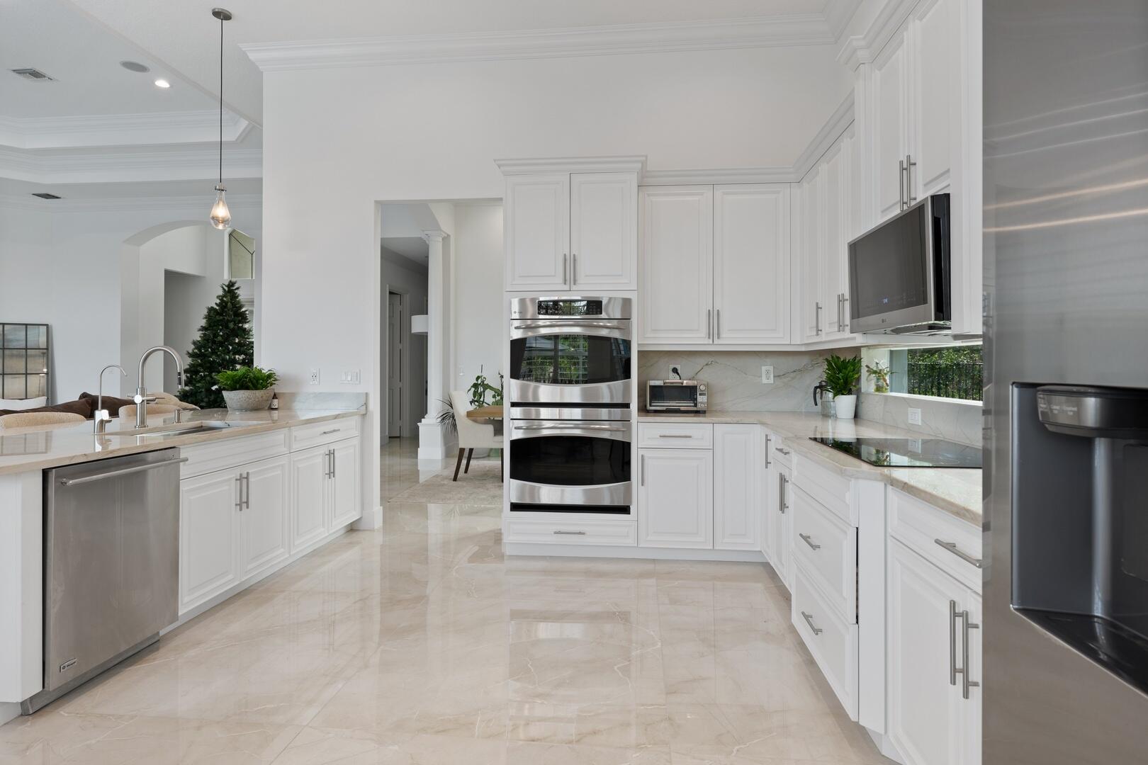 CANYON SPRINGS - Residential