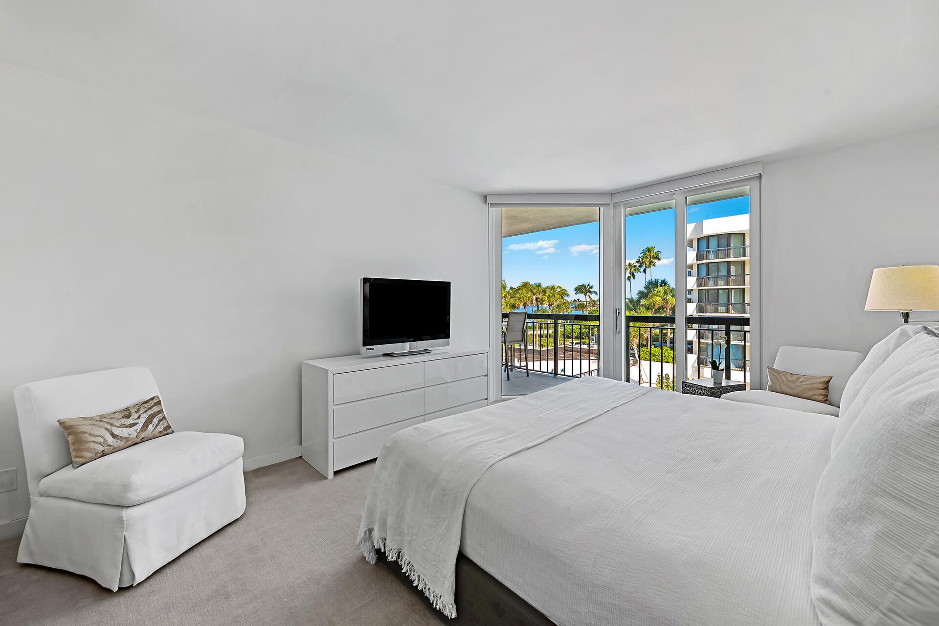 CARLTON PLACE CONDO - Residential