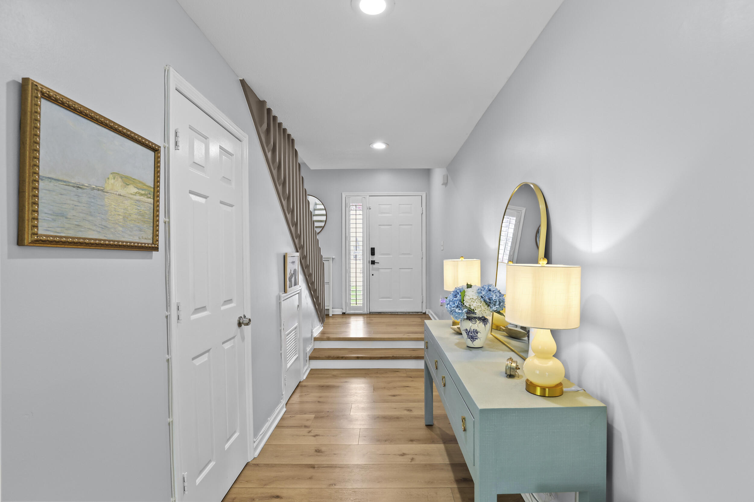 3266 NE Holly Creek Drive