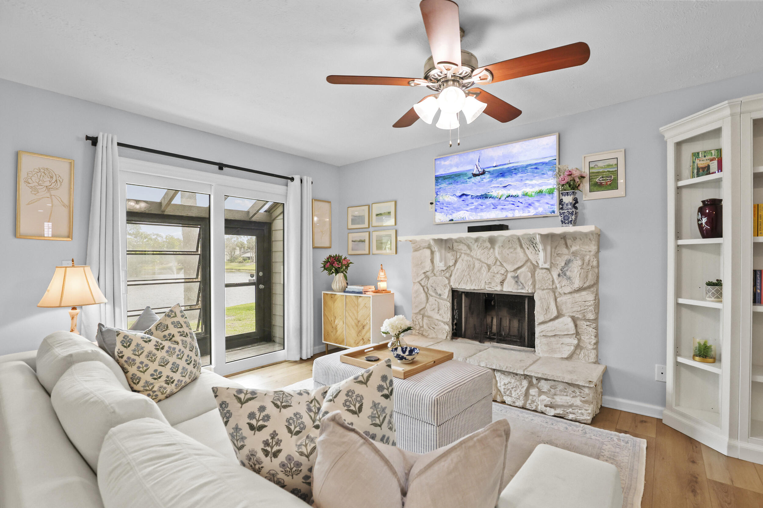 HOLLY CREEK - Residential