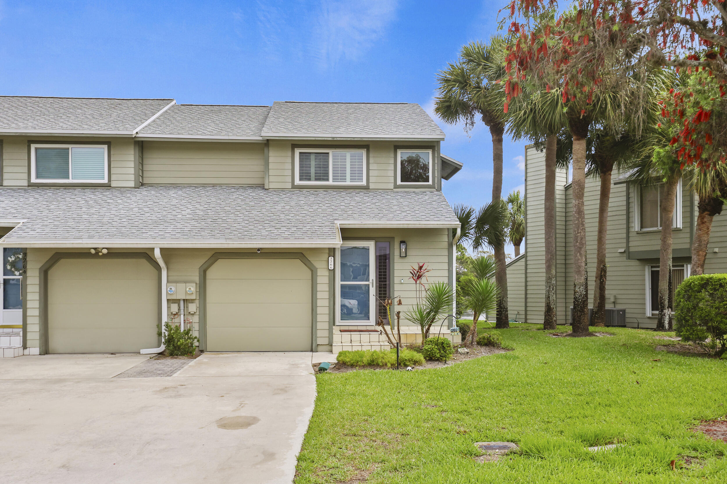 HOLLY CREEK - Residential