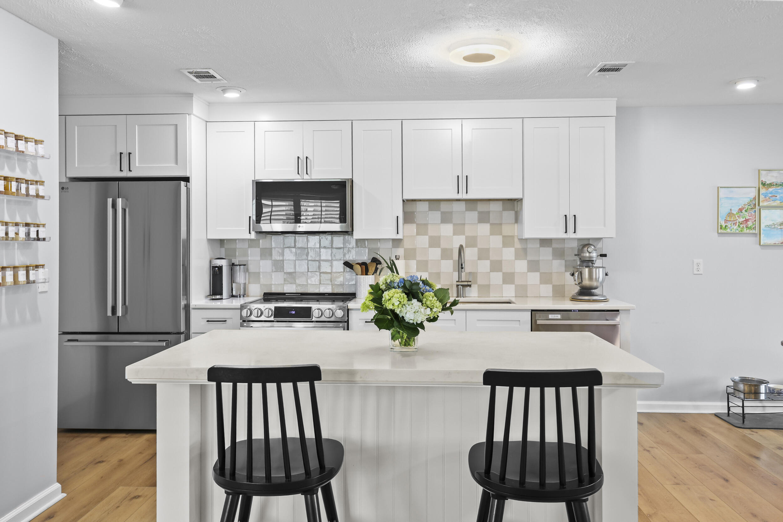 HOLLY CREEK - Residential