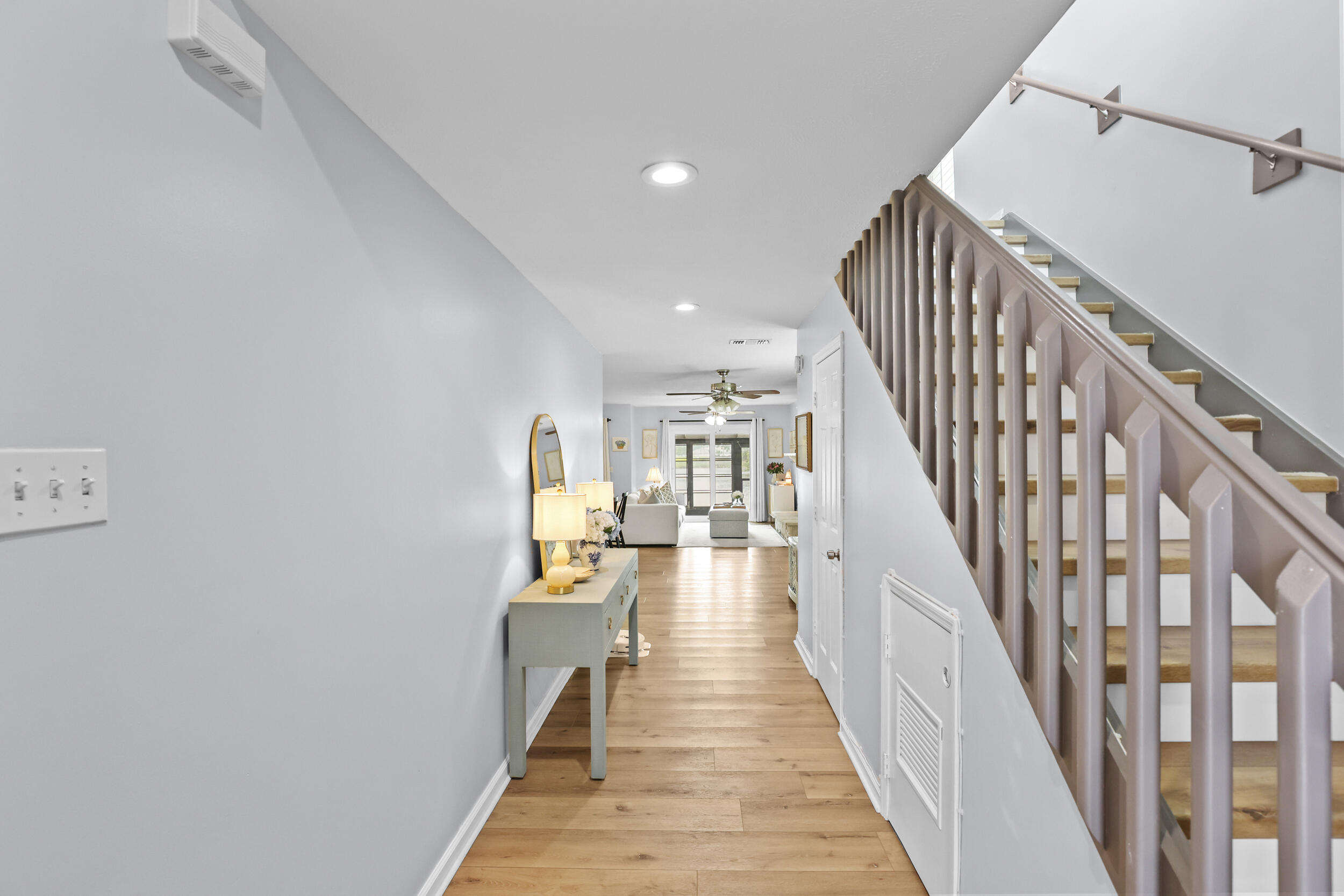 HOLLY CREEK - Residential