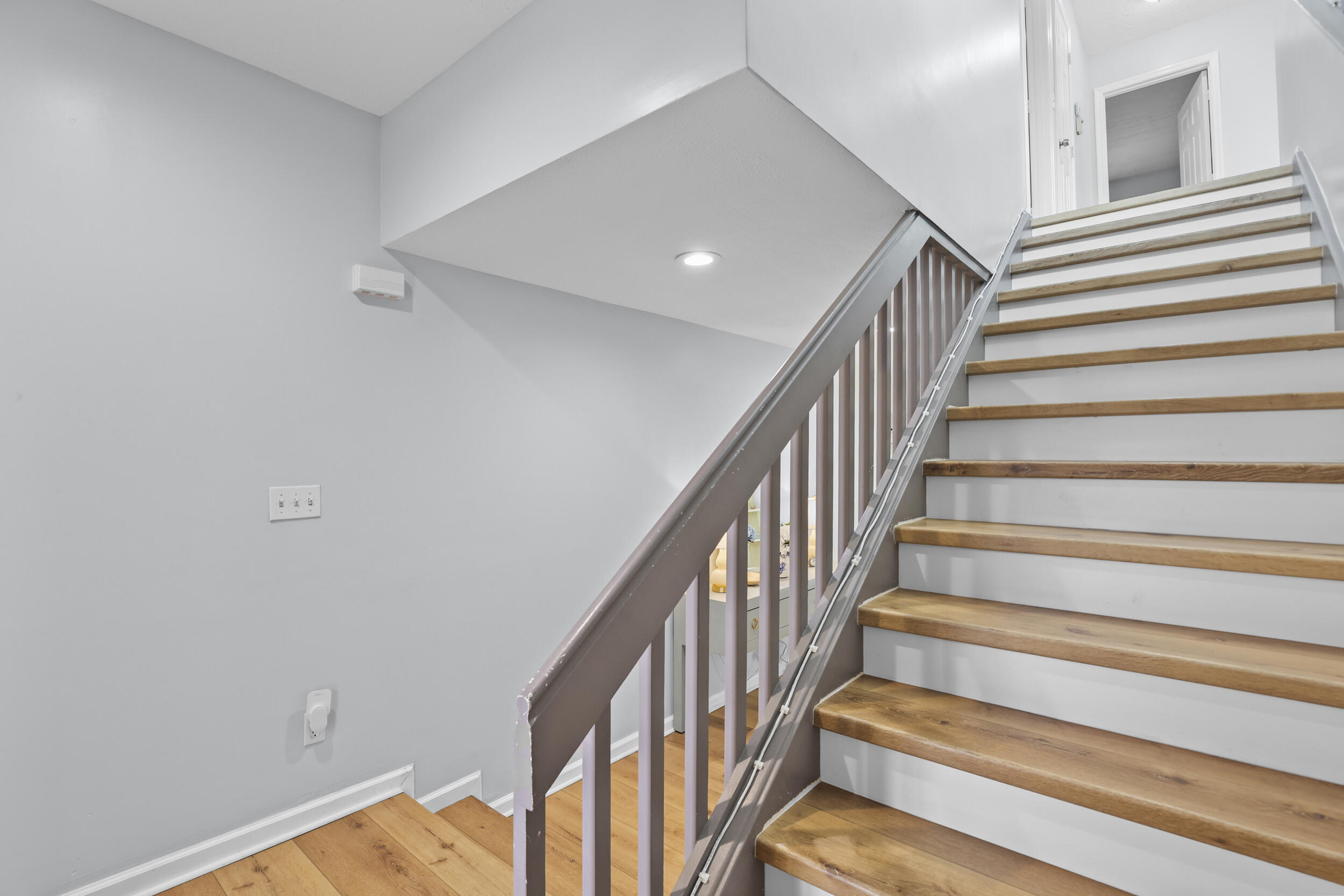 HOLLY CREEK - Residential