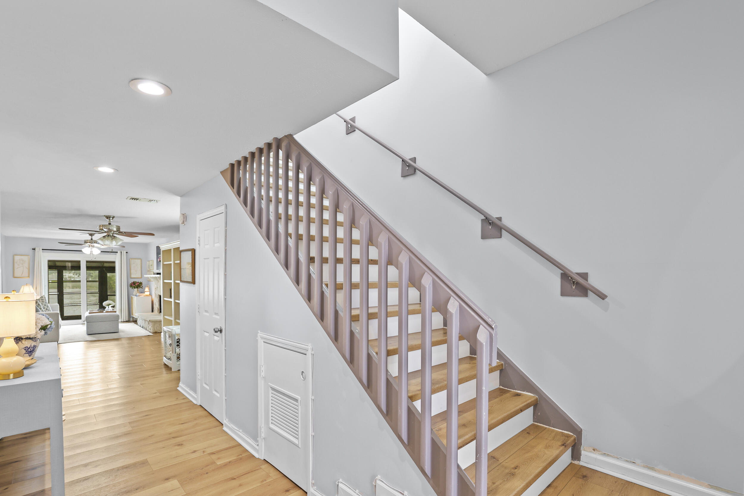 HOLLY CREEK - Residential