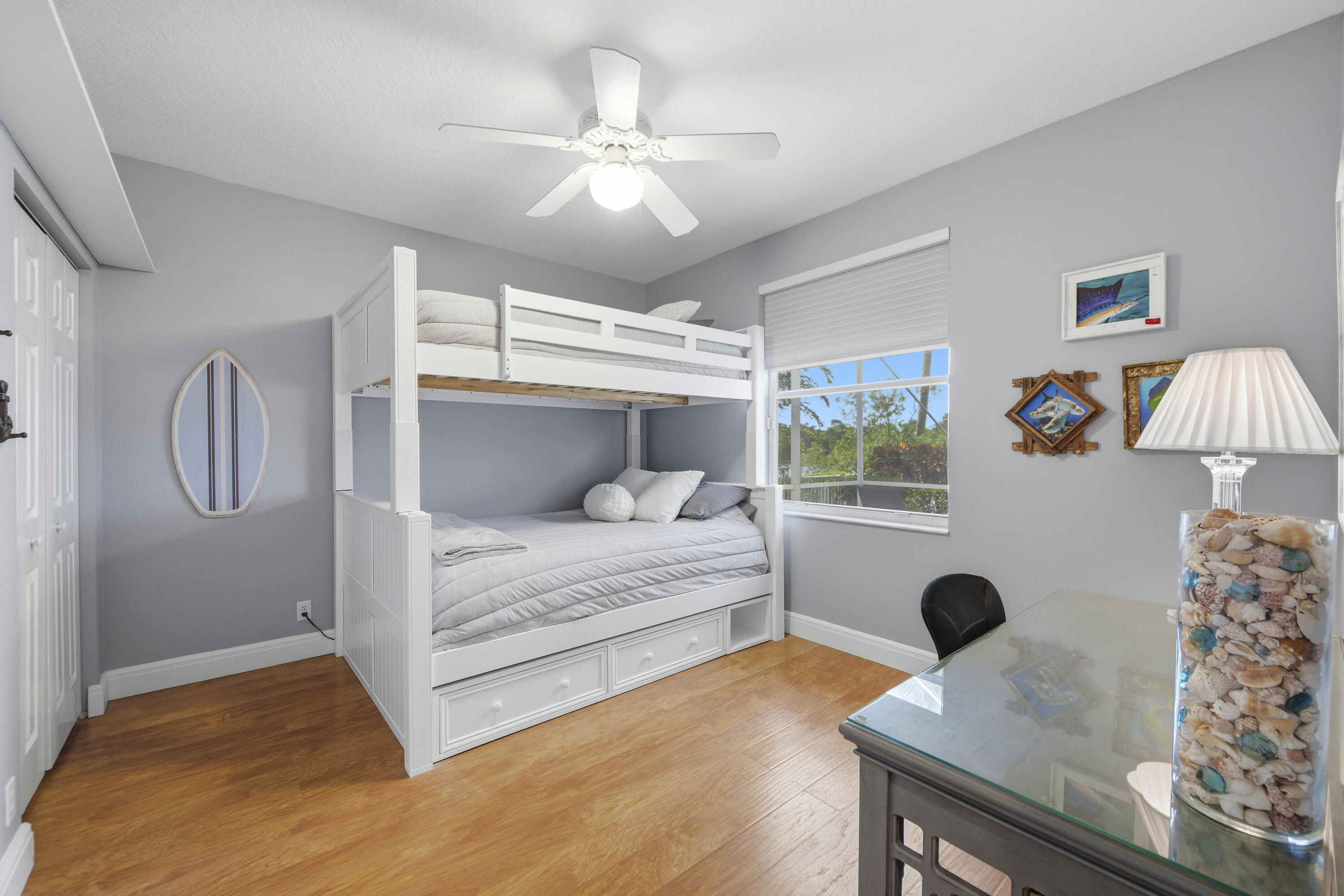 ESTATES OF STIRLING LAKE - Residential