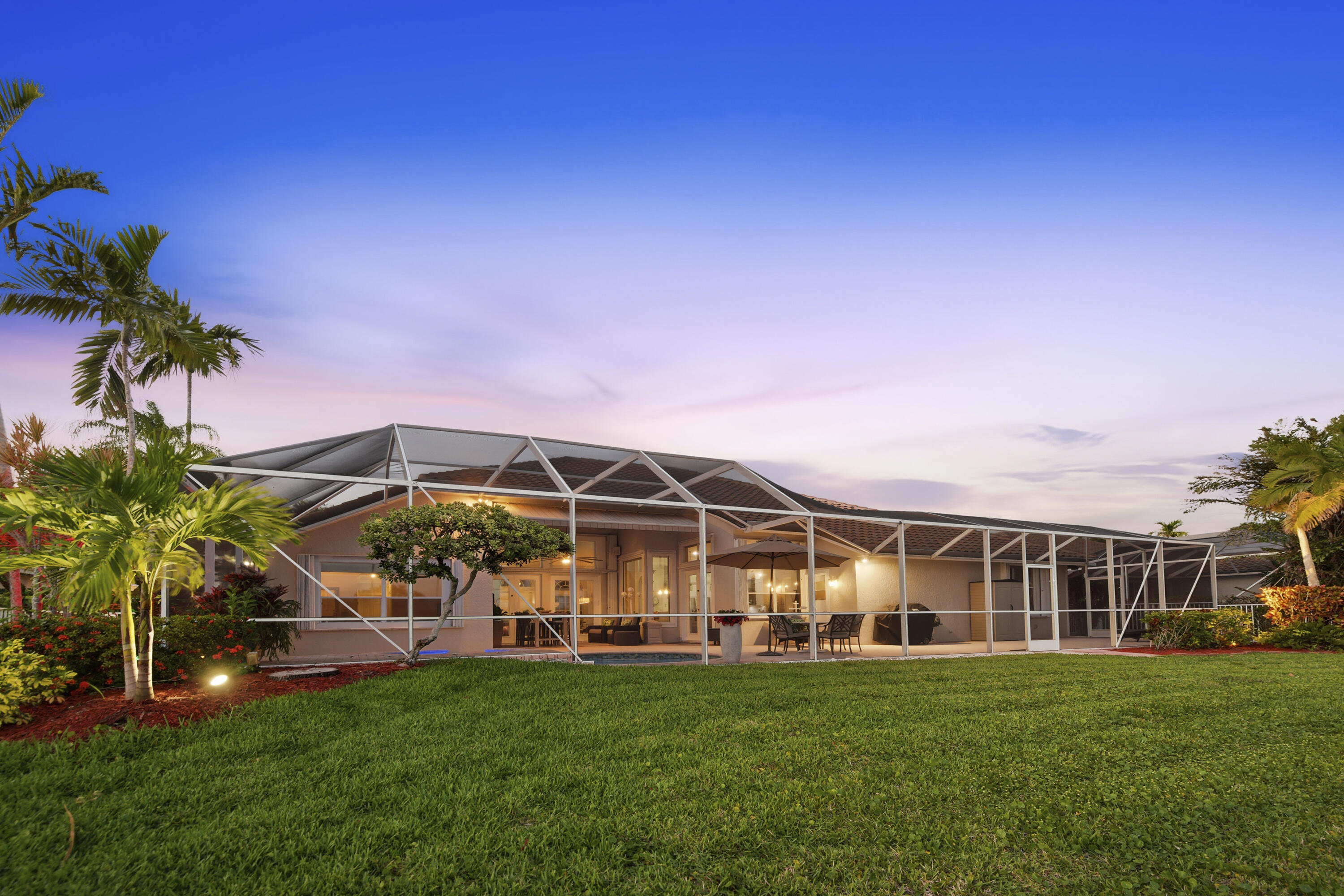 ESTATES OF STIRLING LAKE - Residential