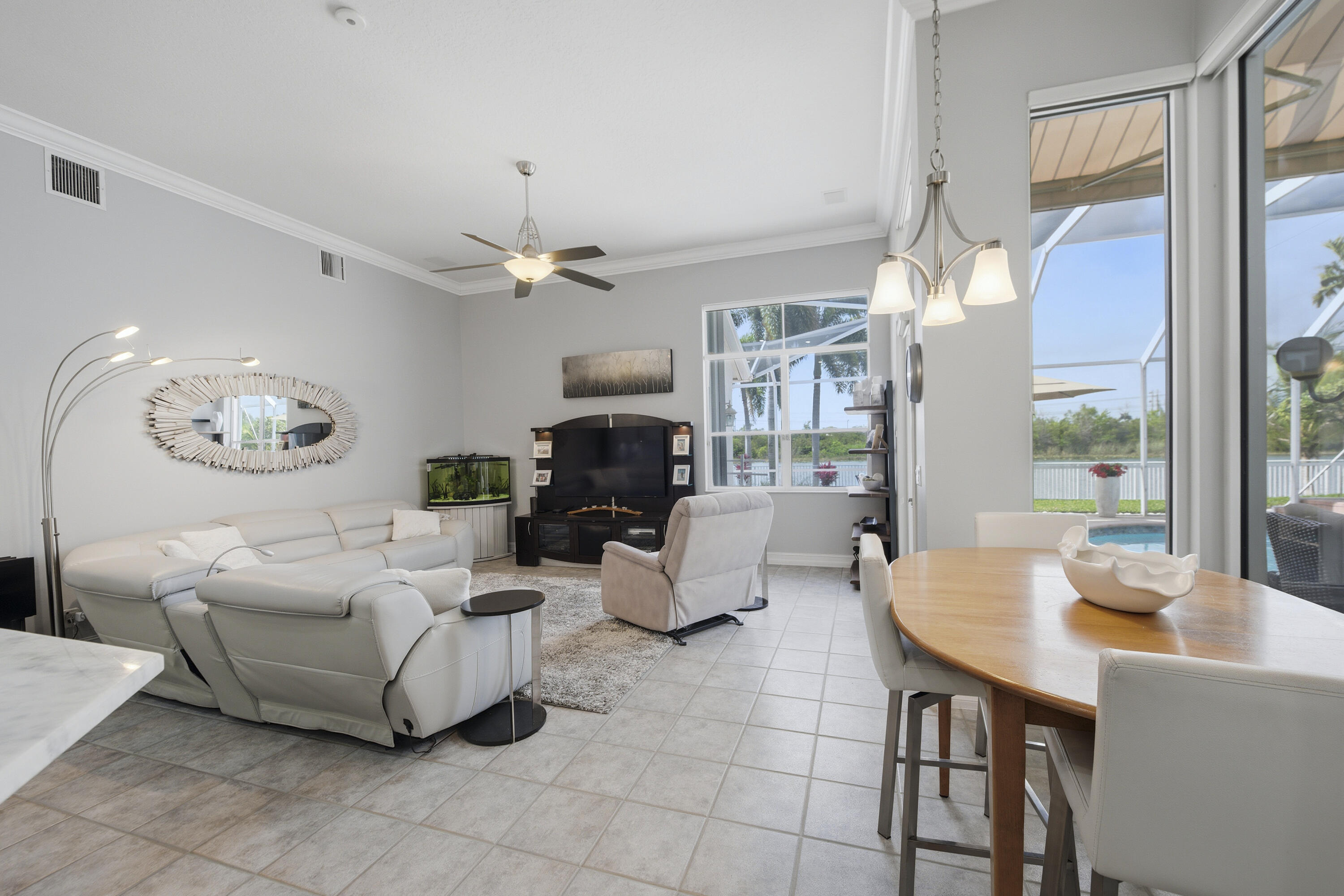 ESTATES OF STIRLING LAKE - Residential