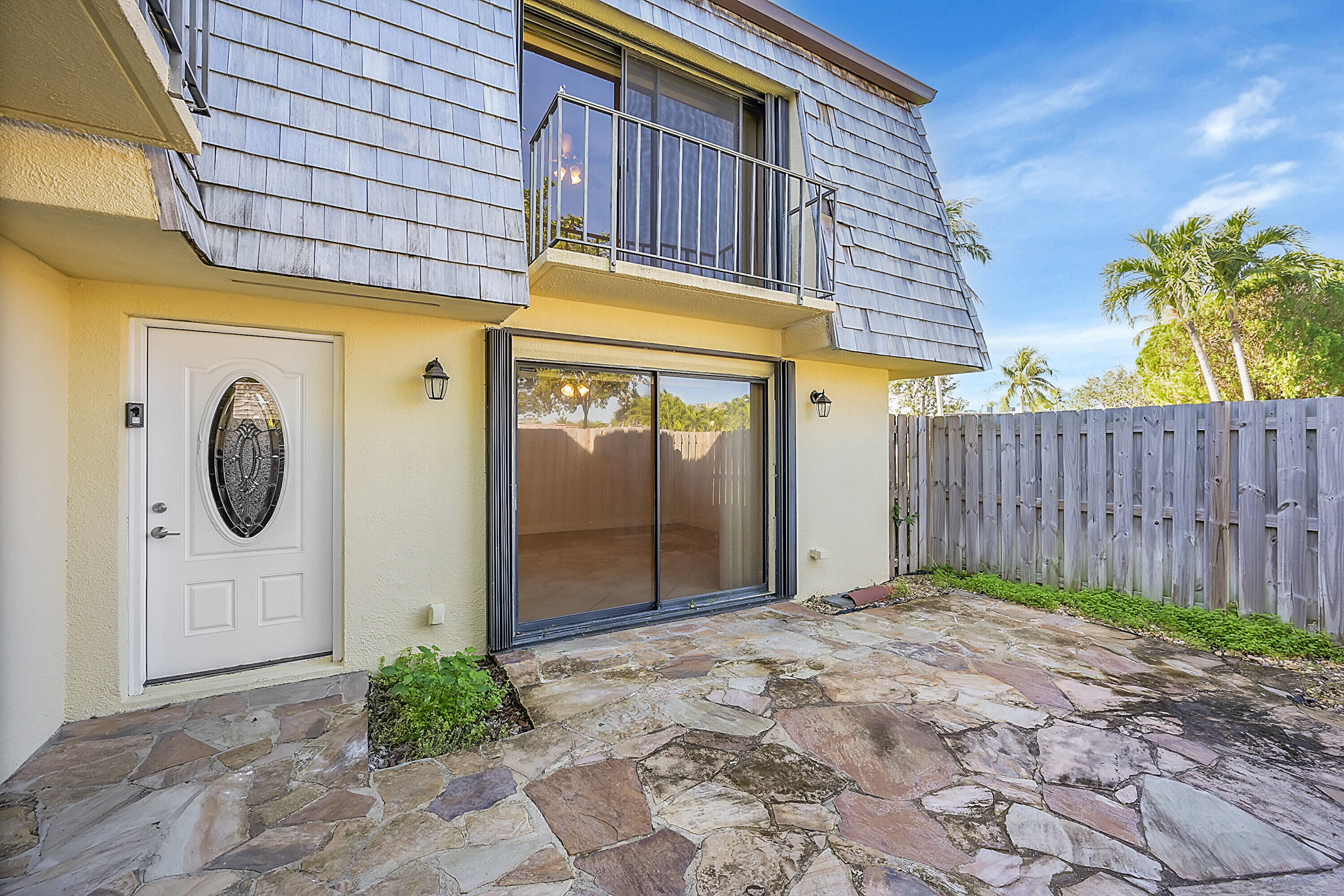 128 Lake Arbor Drive