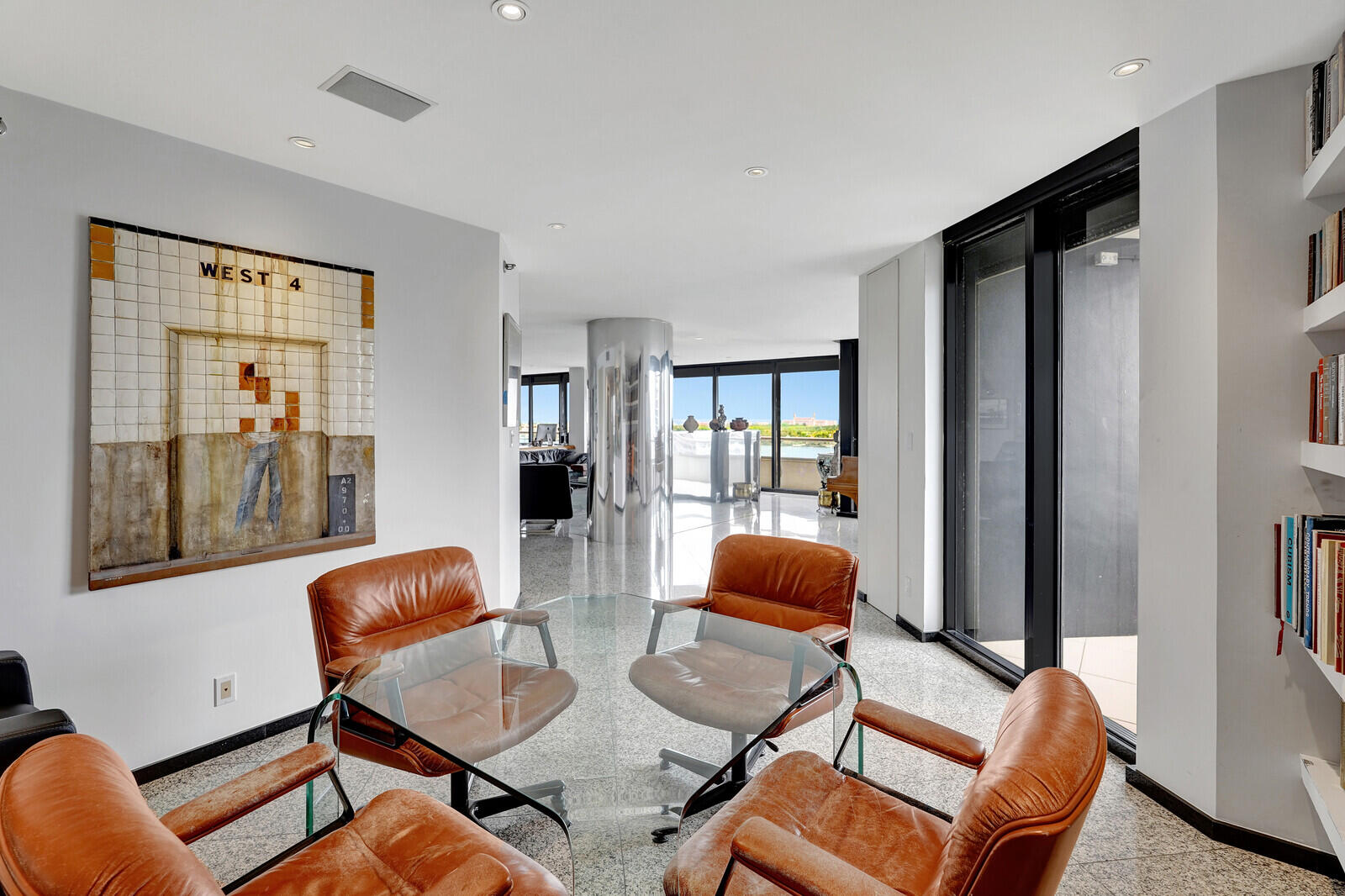 The Plaza of the Palm Beaches - Residential