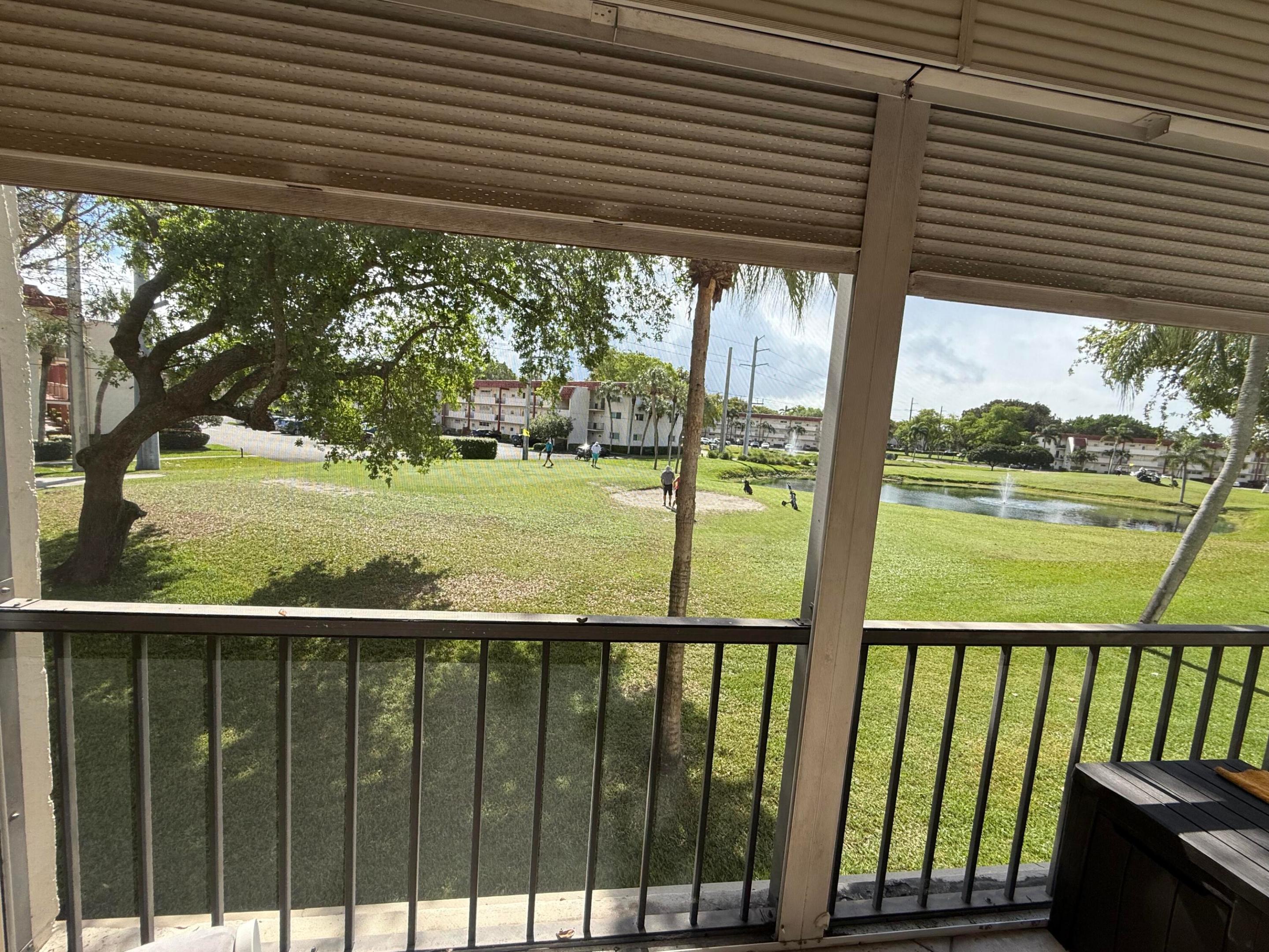 HOLLYBROOK GOLF AND - Residential