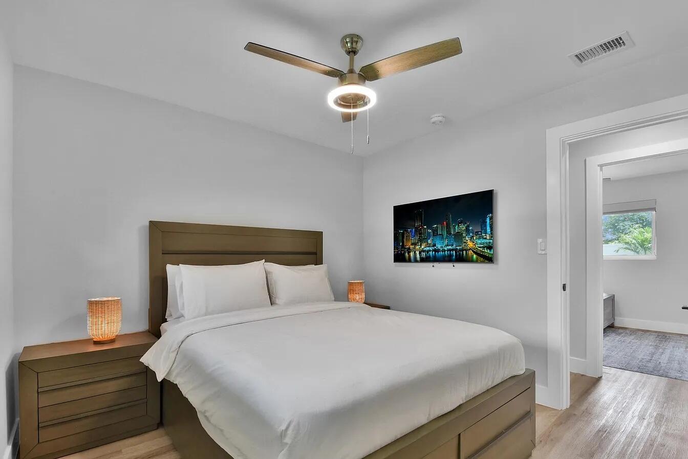 TROPIC PALMS 1 - Residential