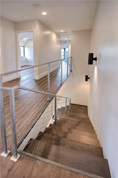 Las Olas Park - Residential