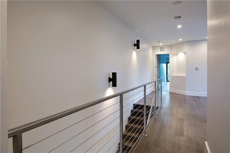 Las Olas Park - Residential