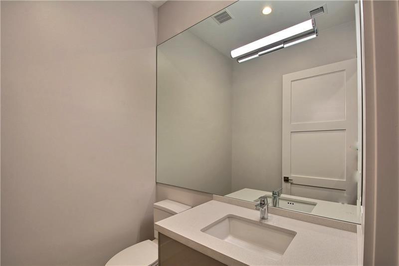 Las Olas Park - Residential