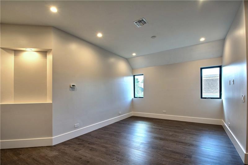 Las Olas Park - Residential