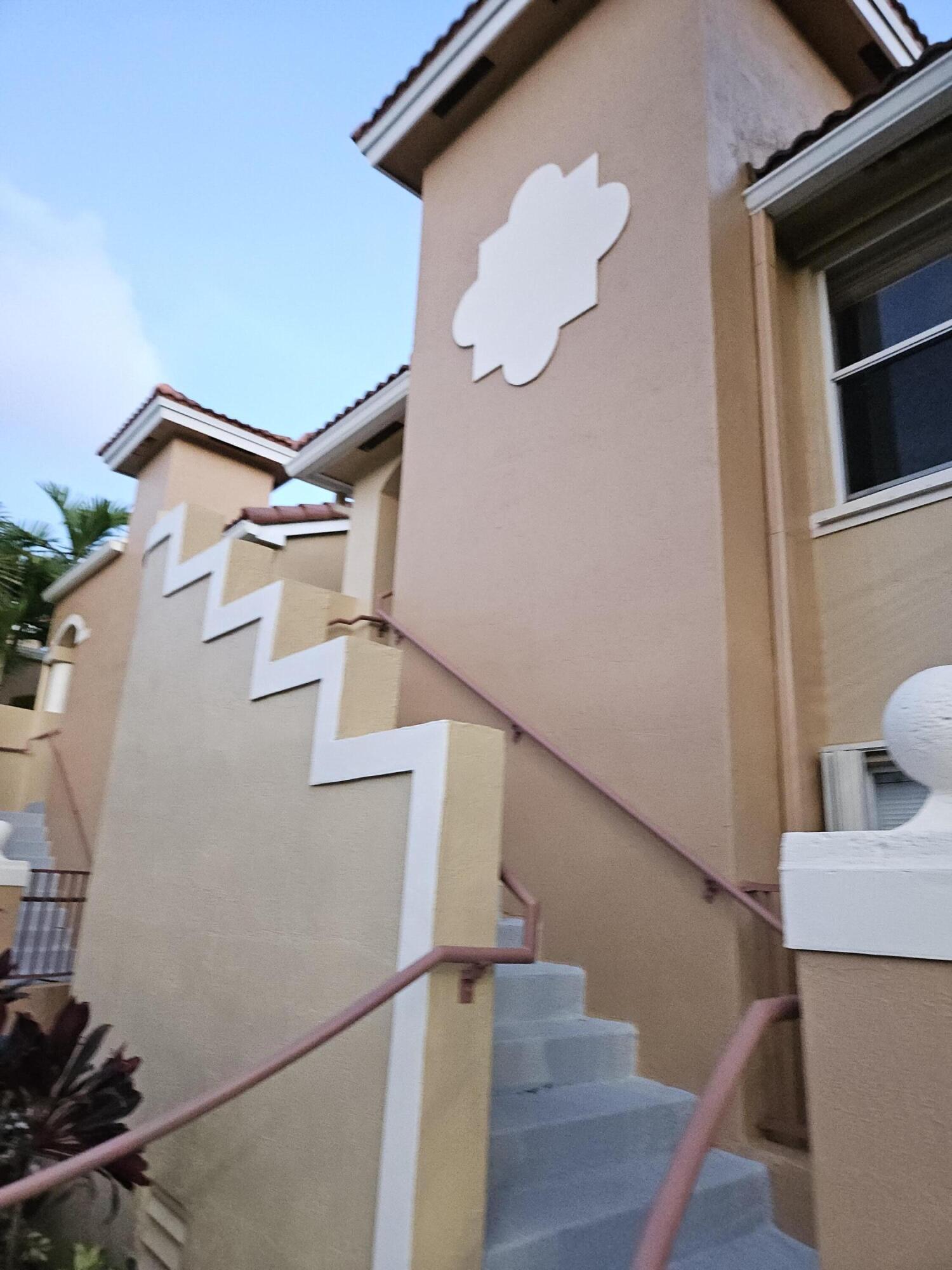 COVE AT FRENCH VILLAS - Residential