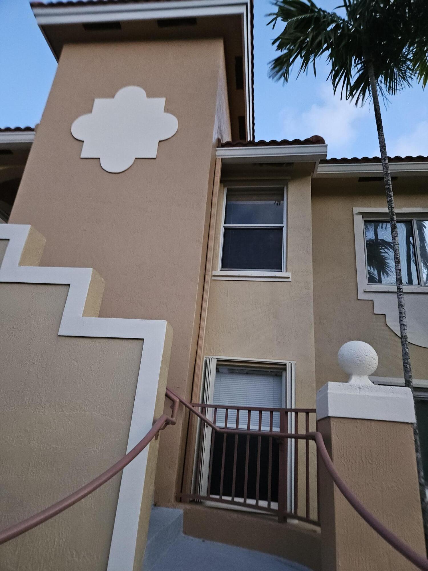 COVE AT FRENCH VILLAS - Residential