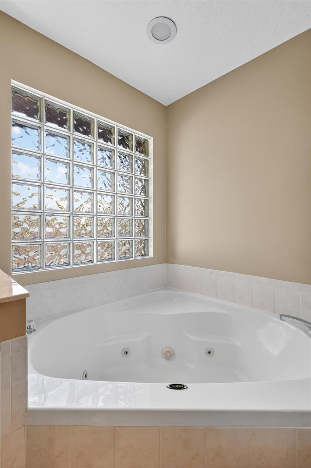 SARATOGA AT ROYAL PALM 2 - Residential