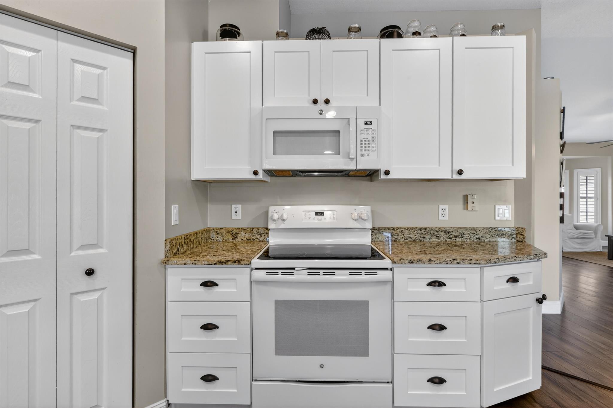 SARATOGA AT ROYAL PALM 2 - Residential