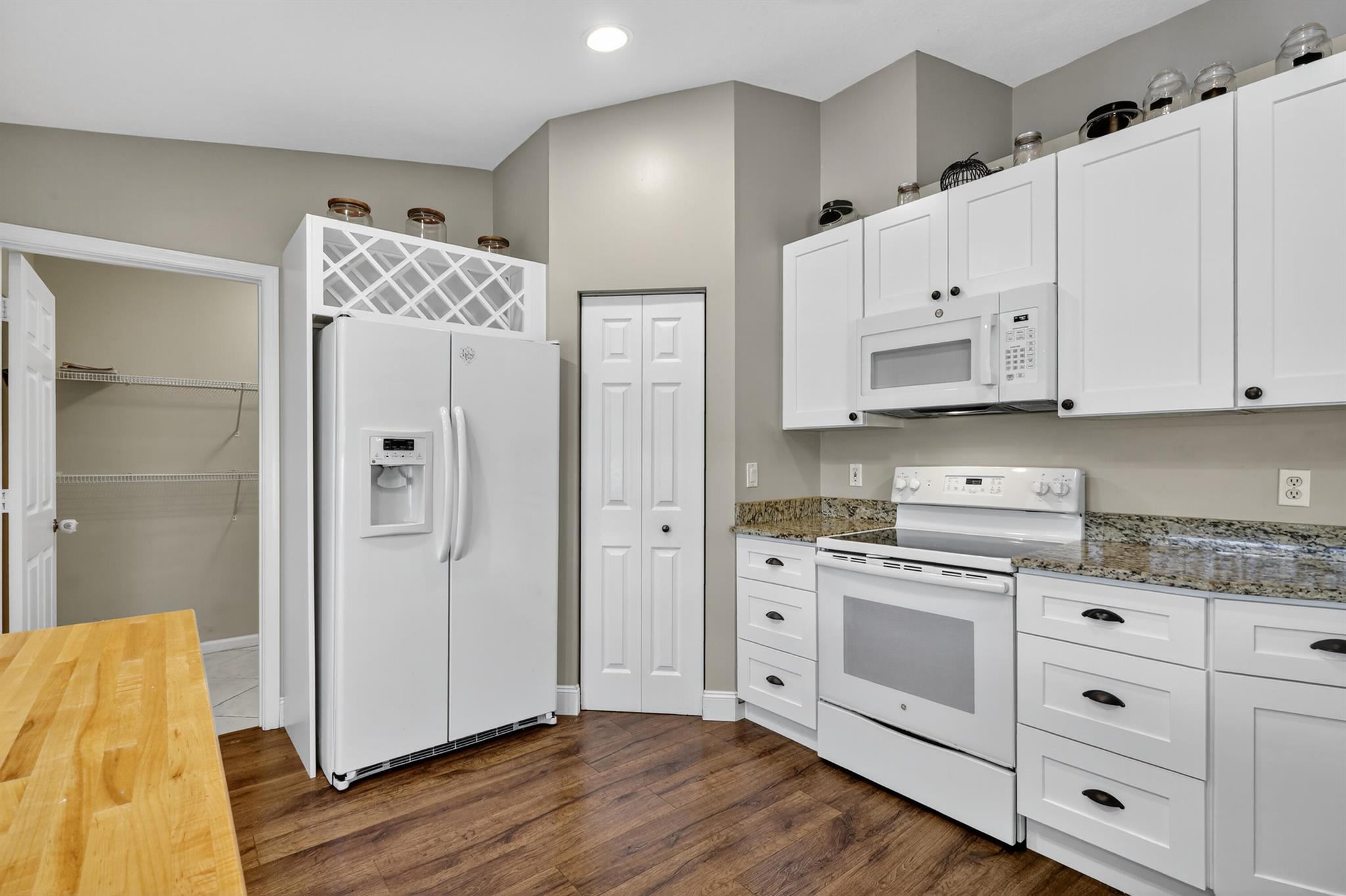 SARATOGA AT ROYAL PALM 2 - Residential