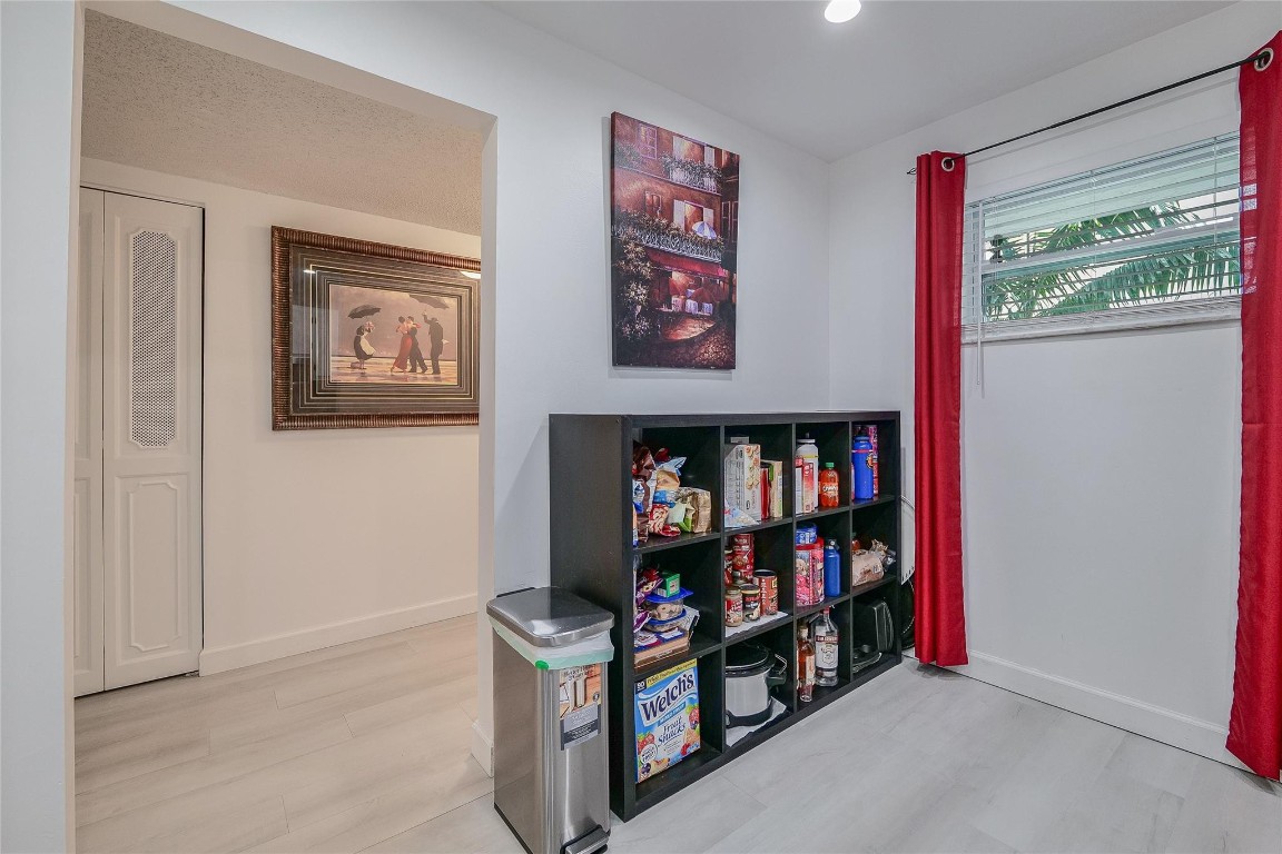 18TH HOLE AT INVERRARY - Residential