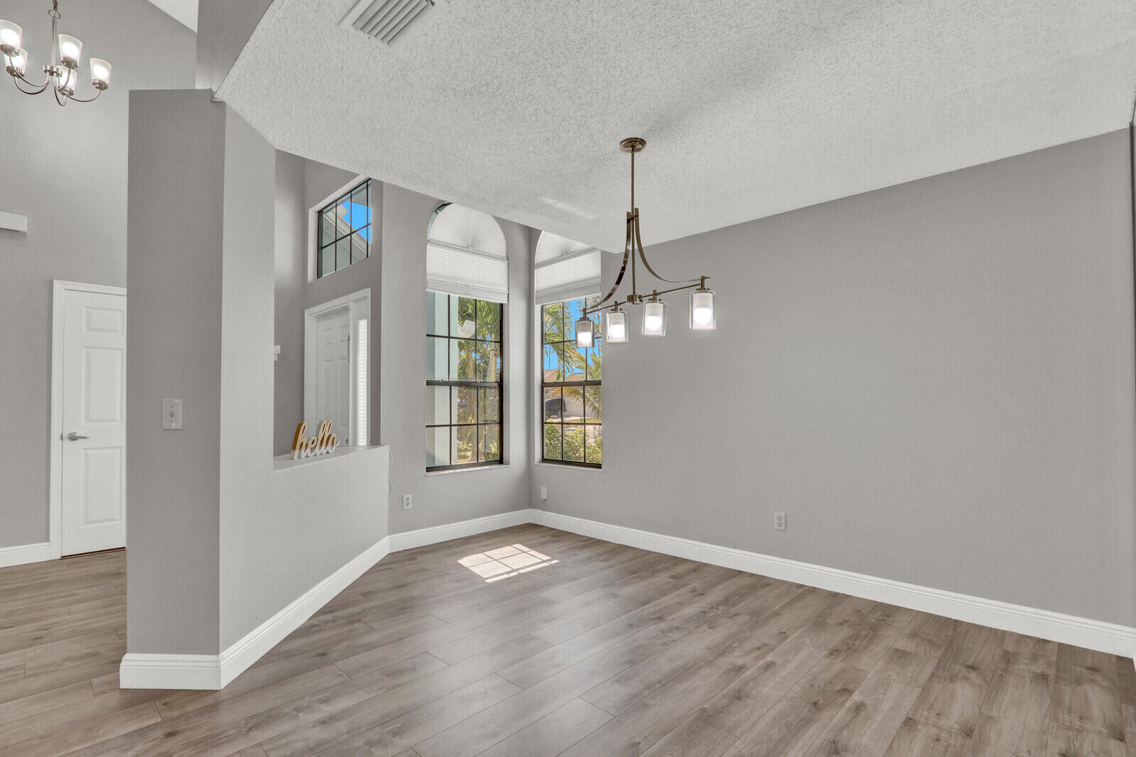 MEADOWLAND COVE 1 OF WELLINGTON - Residential