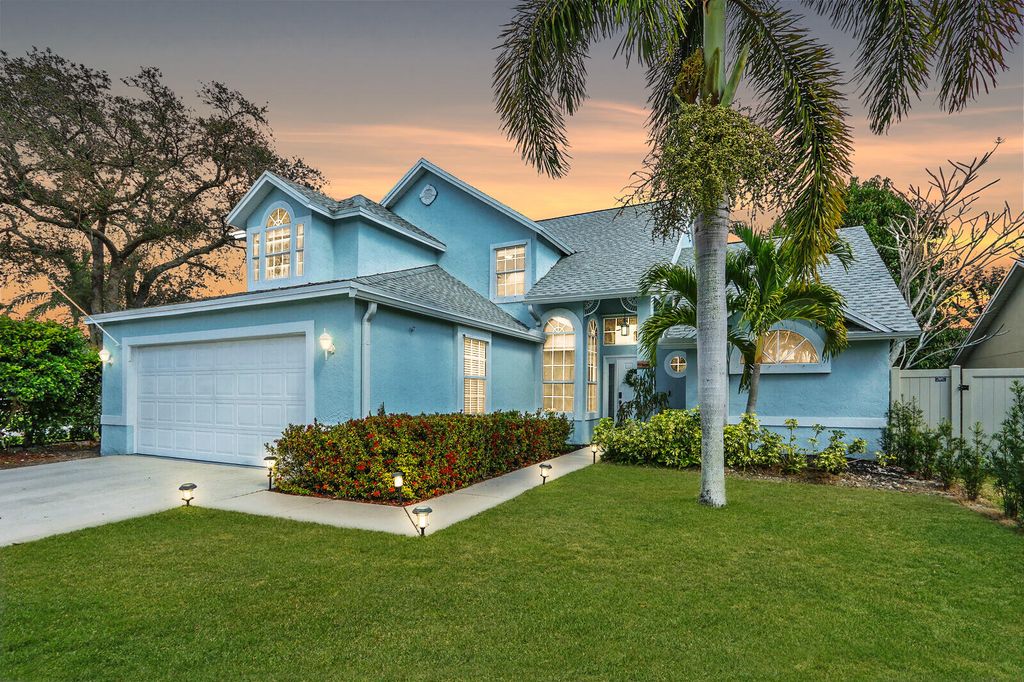 Photo of 1575 Windship Circle, Wellington, FL 33414 (MLS # R11164090)