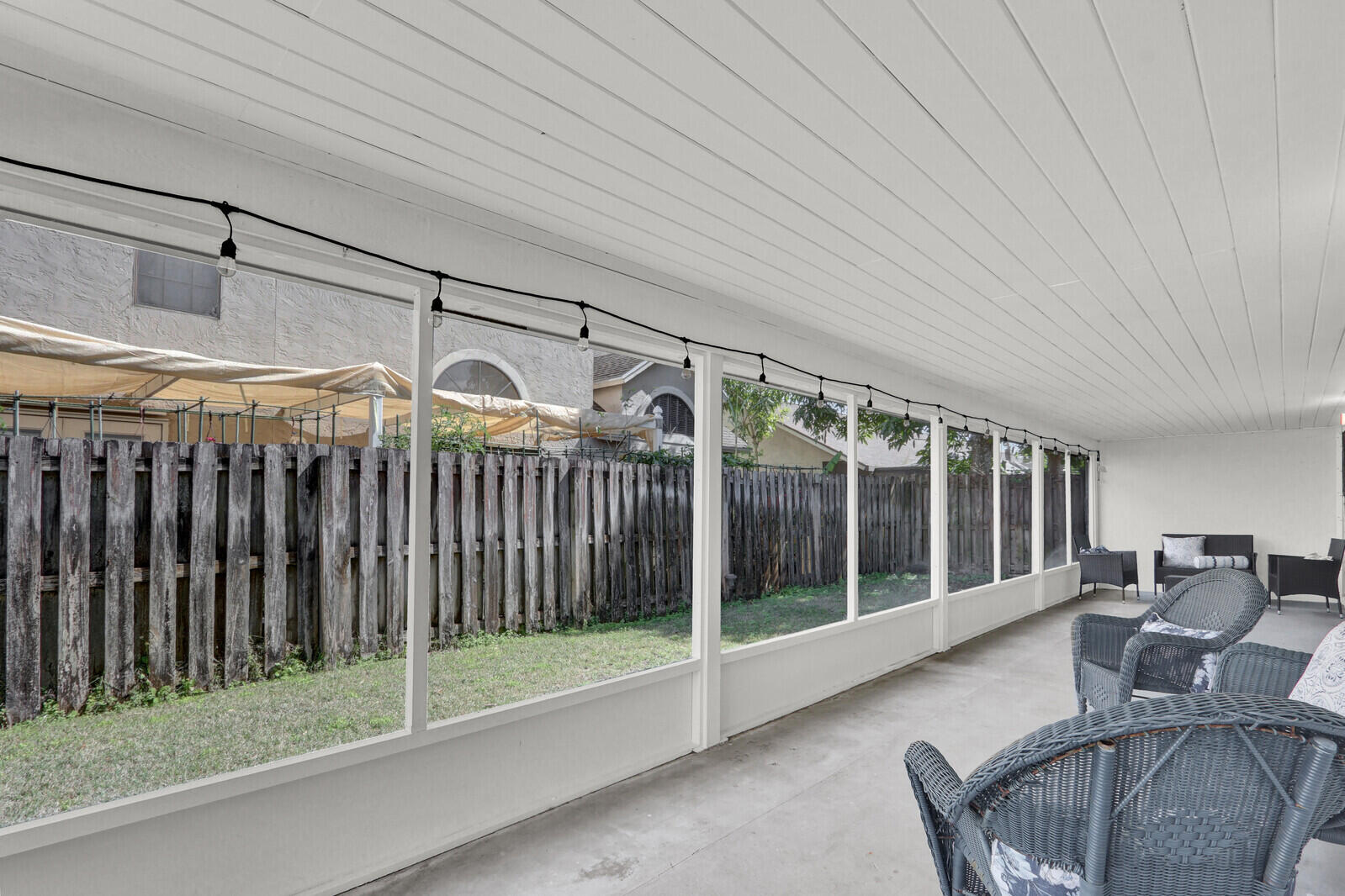 MEADOWLAND COVE 1 OF WELLINGTON - Residential