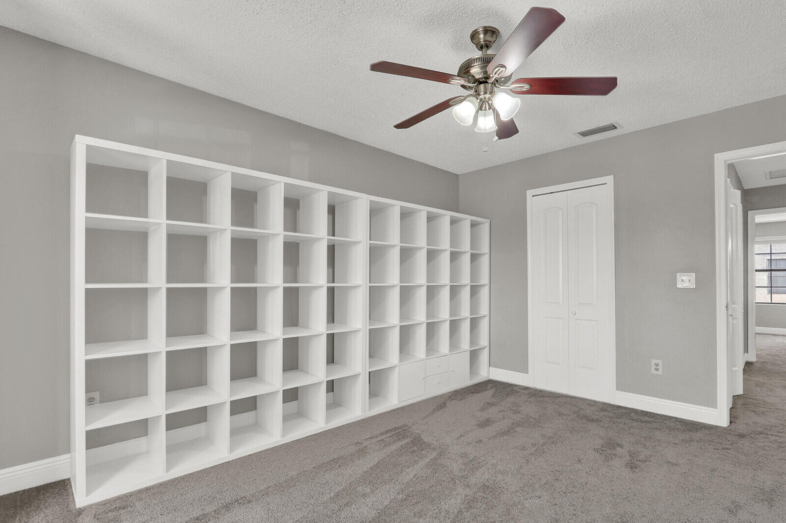 MEADOWLAND COVE 1 OF WELLINGTON - Residential