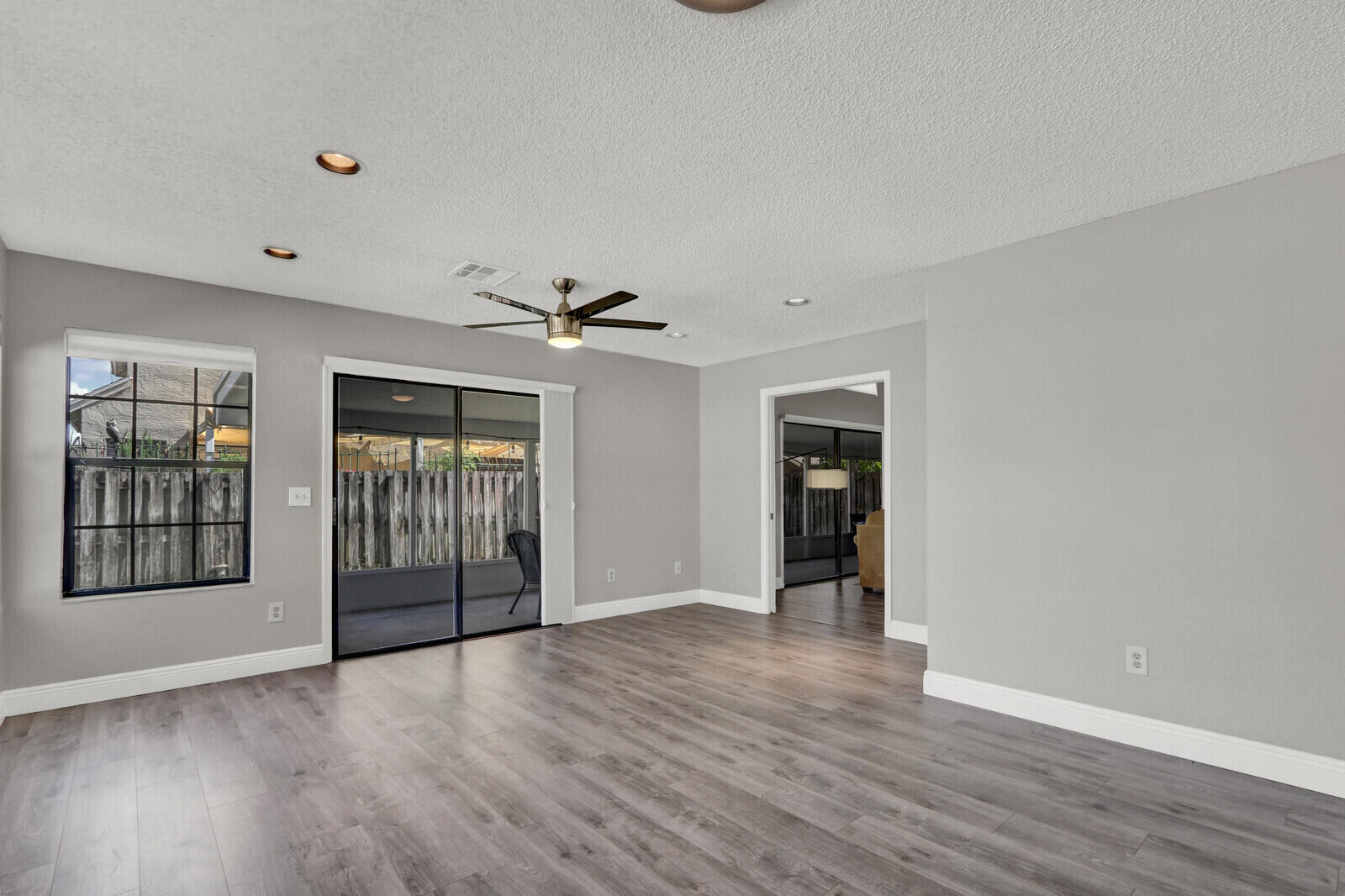 MEADOWLAND COVE 1 OF WELLINGTON - Residential