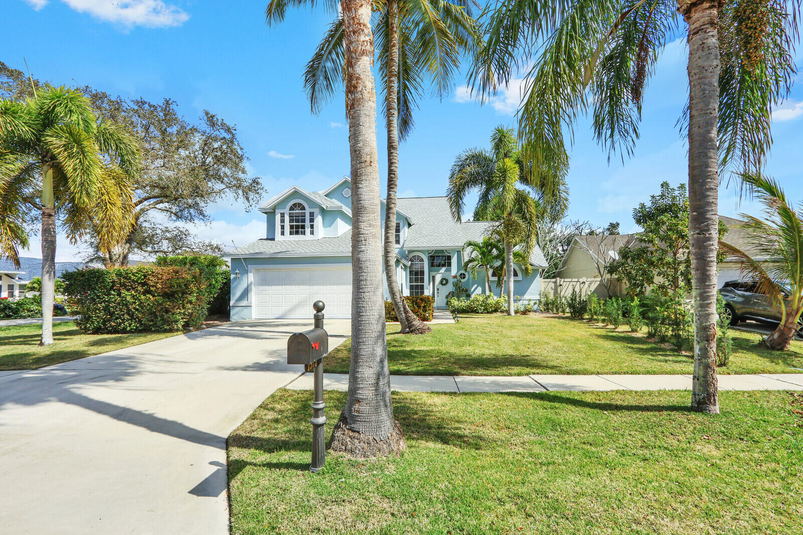 MEADOWLAND COVE 1 OF WELLINGTON - Residential