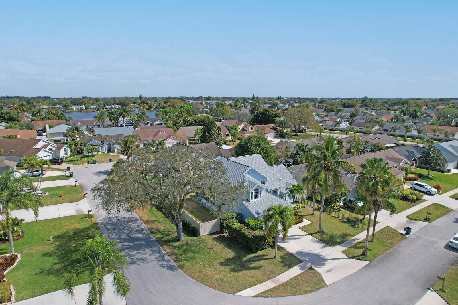 MEADOWLAND COVE 1 OF WELLINGTON - Residential